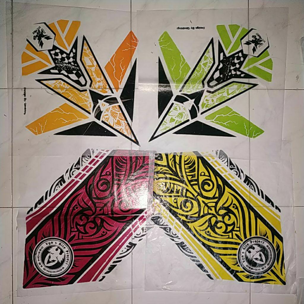 Kertas Layangan Sukhoi 2 Warna ( hanya kertas saja )