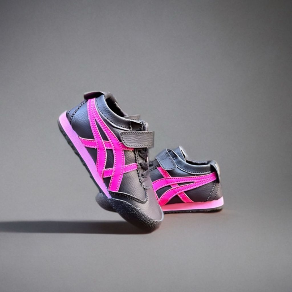 Sepatu Onitsuka Tiger Anak Black Pink