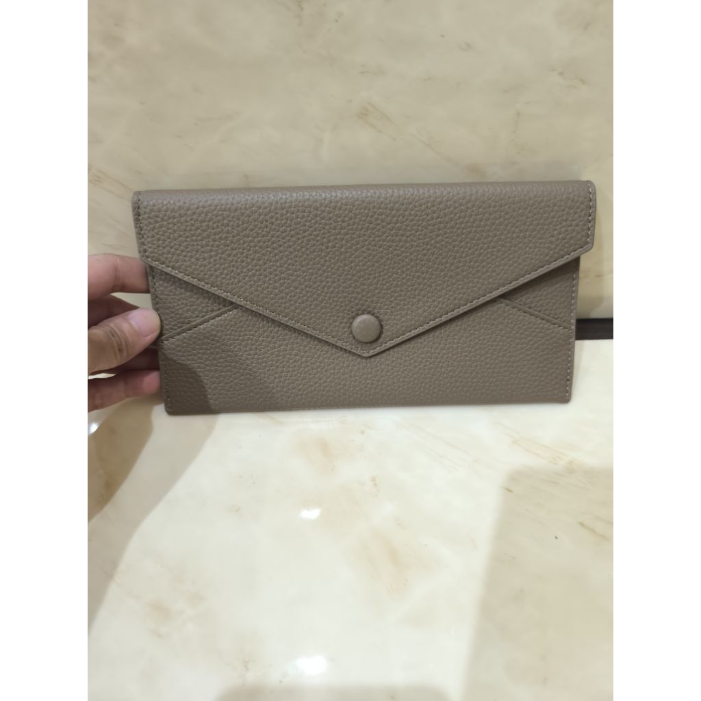 Dompet Panjang Tipis