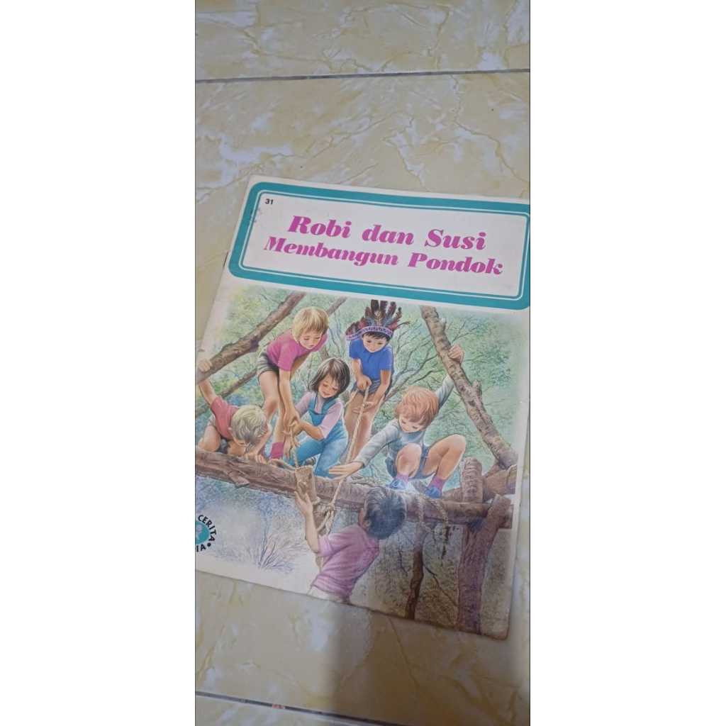 Robi dan Susi Membangun Pondok