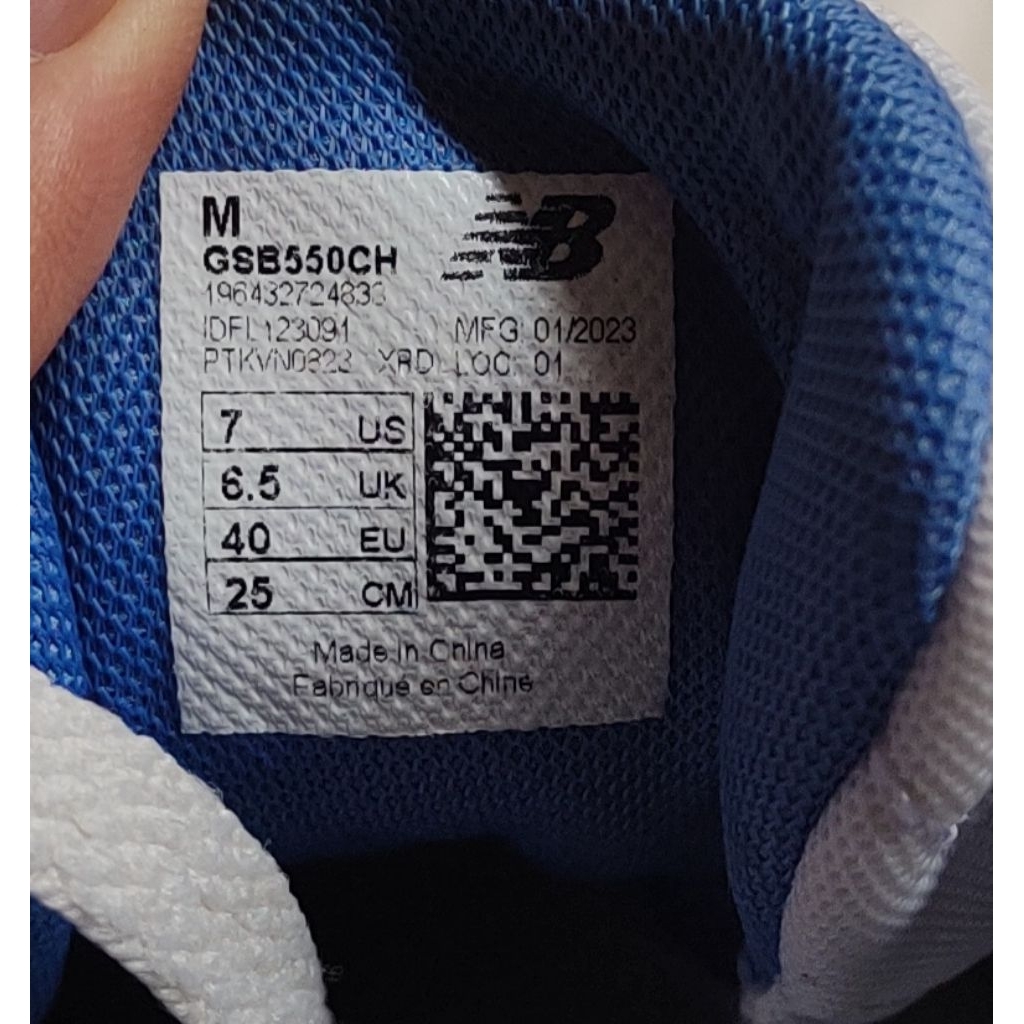 sepatu second original new balance 550 SZ 40