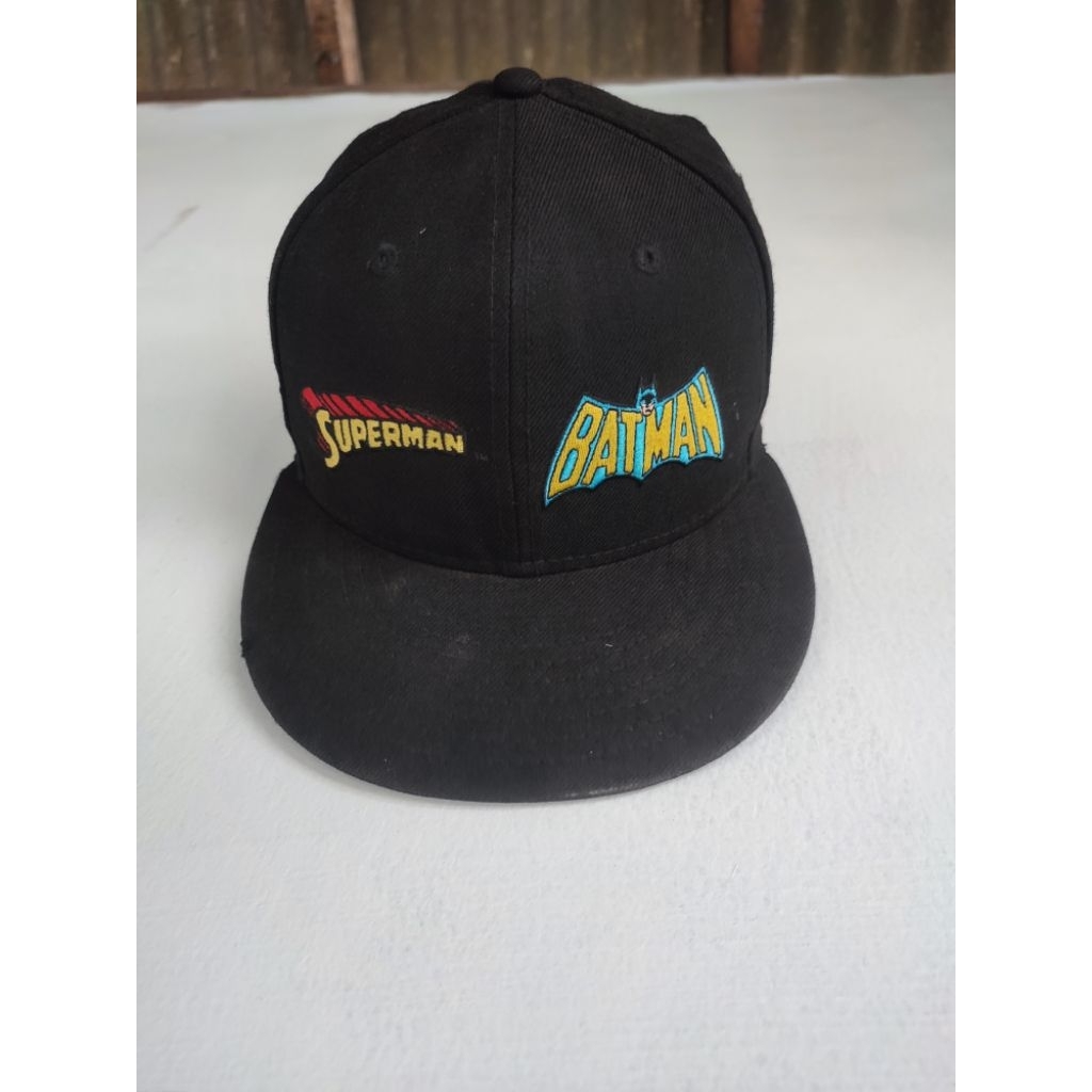 topi new era original