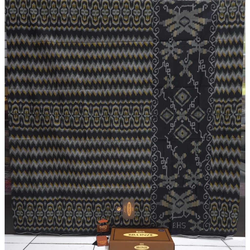 Sarung BHS Royal Mercerized Motif IIA Mix Bronze
