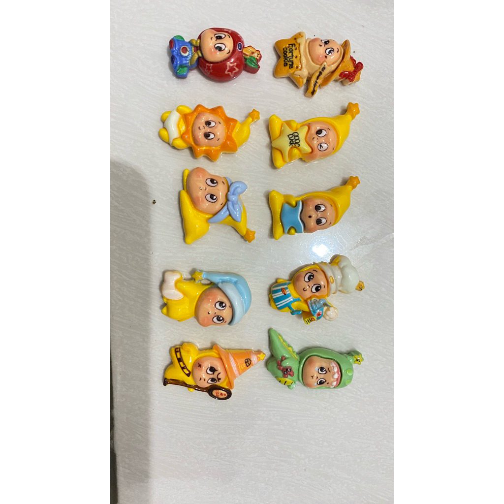 8pcs (mix model) Manik Karakter Twinkle Lubang Tembus Atas bawah