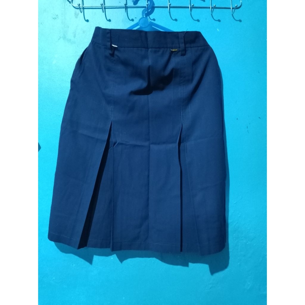 preloved rok smp pendek