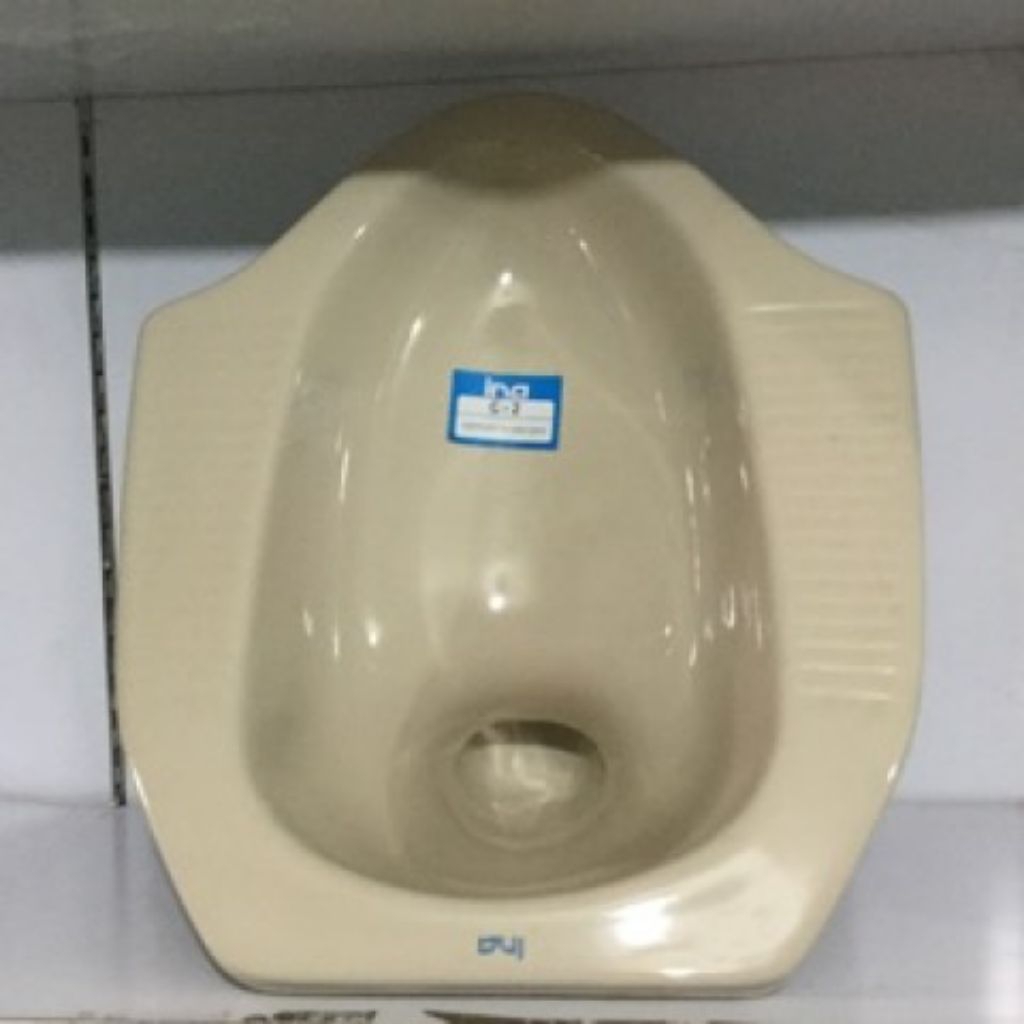 closet jongkok merk INA