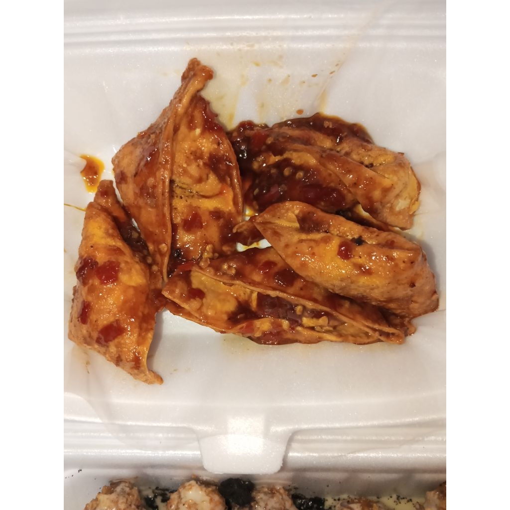 Wonton goreng Chili oil