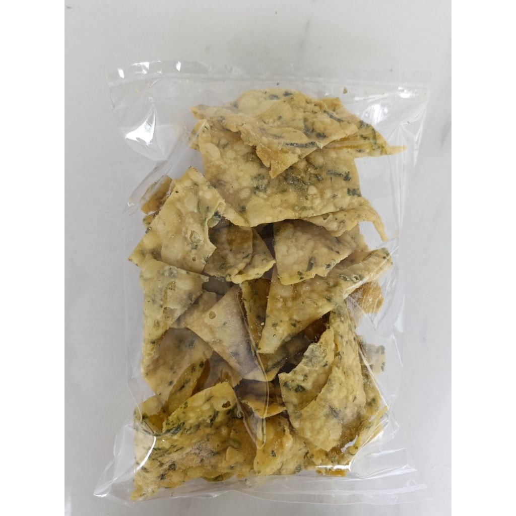 Kripik Pangsit Daun Seledri Renyah Bandung 1kg