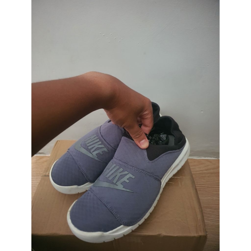 Sepatu Nike Bennasi Slip on Original