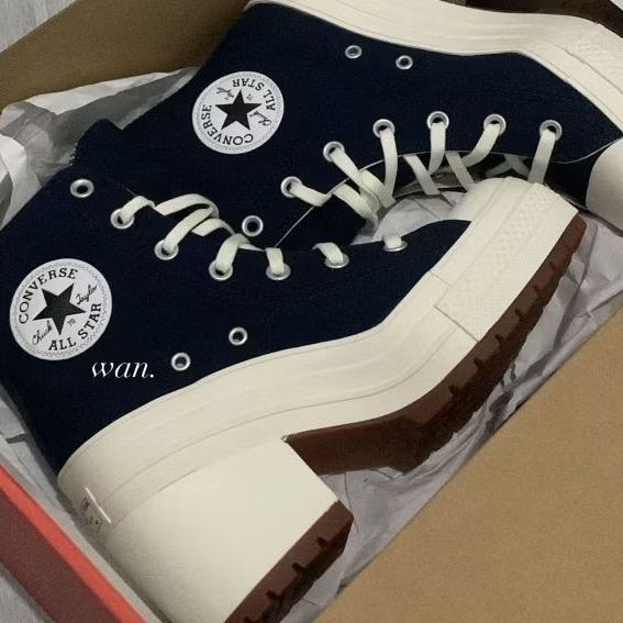 [PRELOVED] 100% ORIGINAL CONVERSE HIGH HEELS