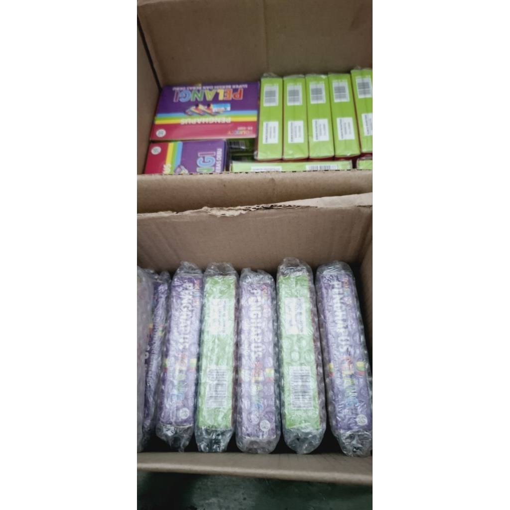 Penghapus pensil warna warni