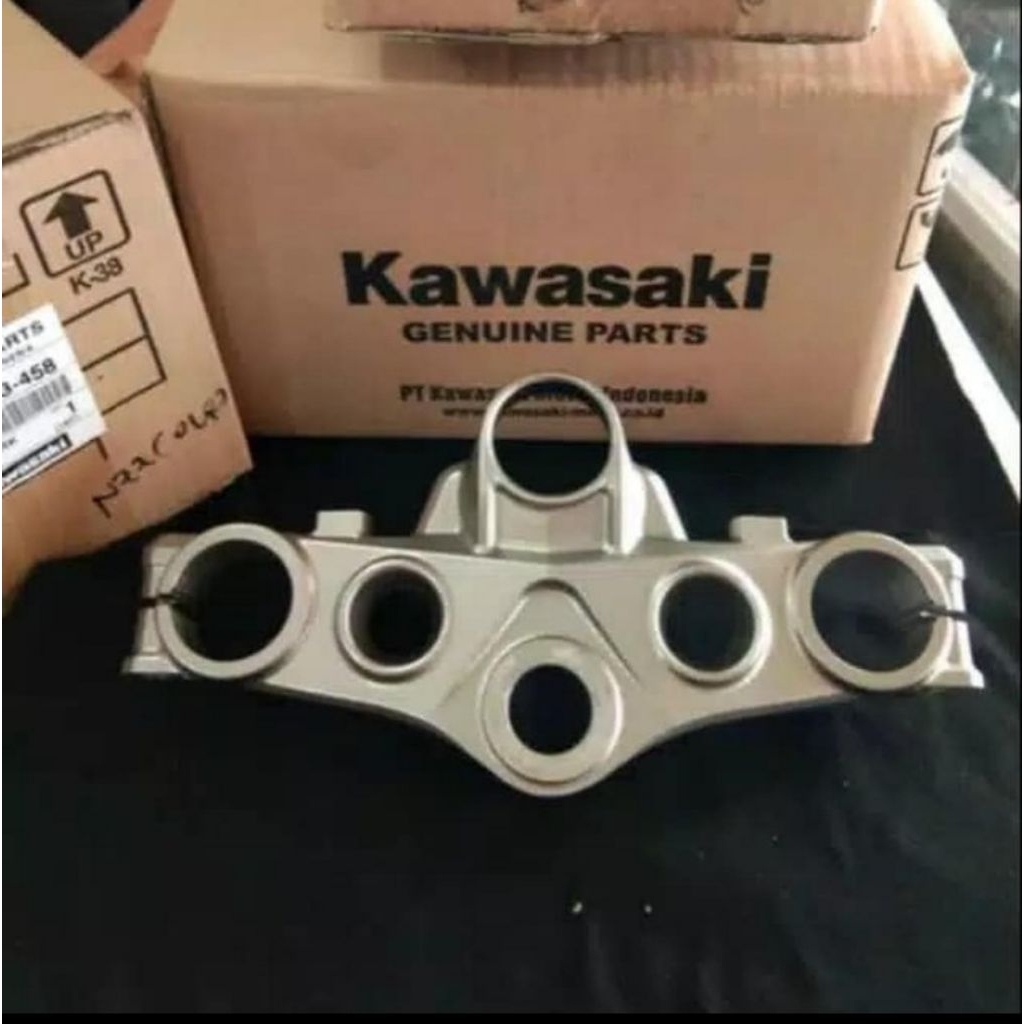 segitiga atas KLX 150 s l original