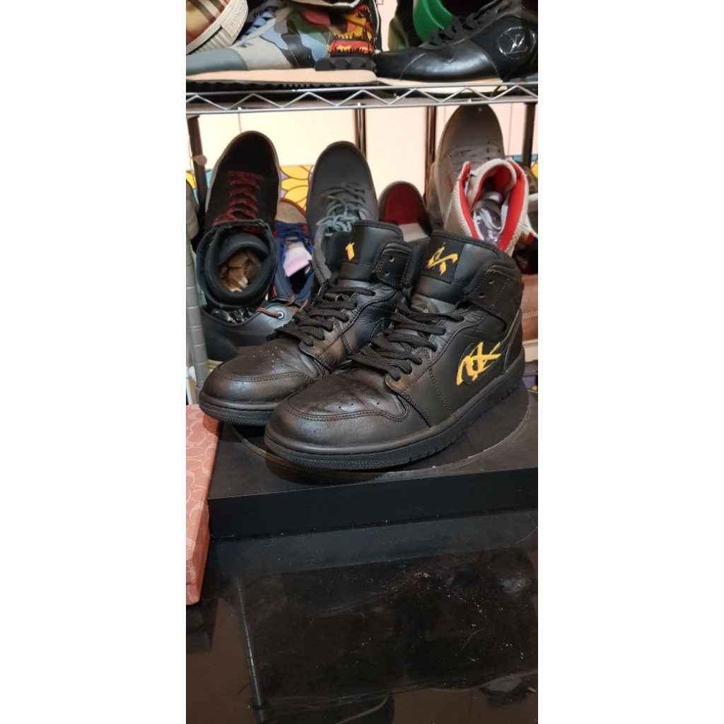 naiki aer jordy triple black mid upc tembus size 44