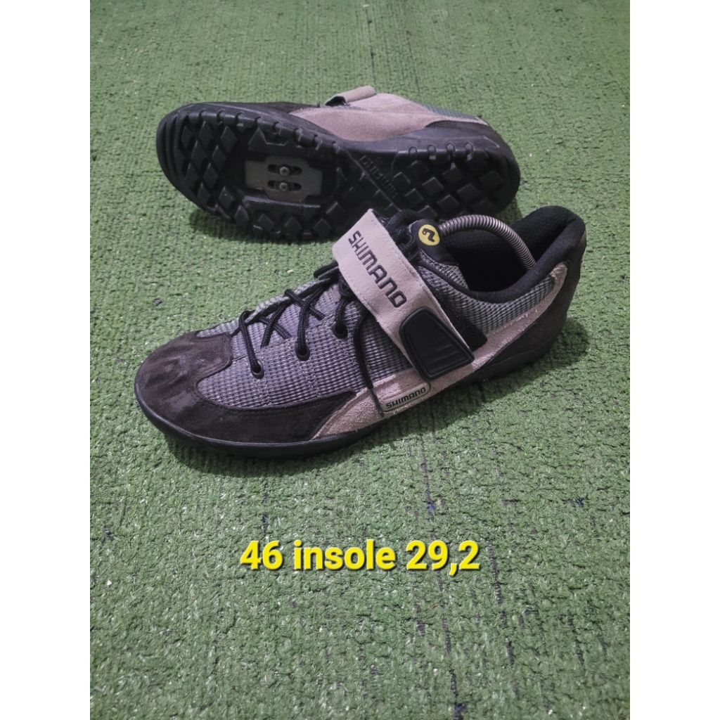 sepatu sepeda mtb s46 shimano