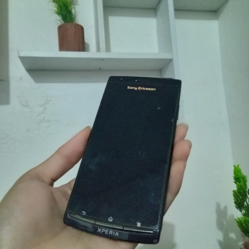 Sony Ericsson Xperia Arc S hp jadul unik langka rare