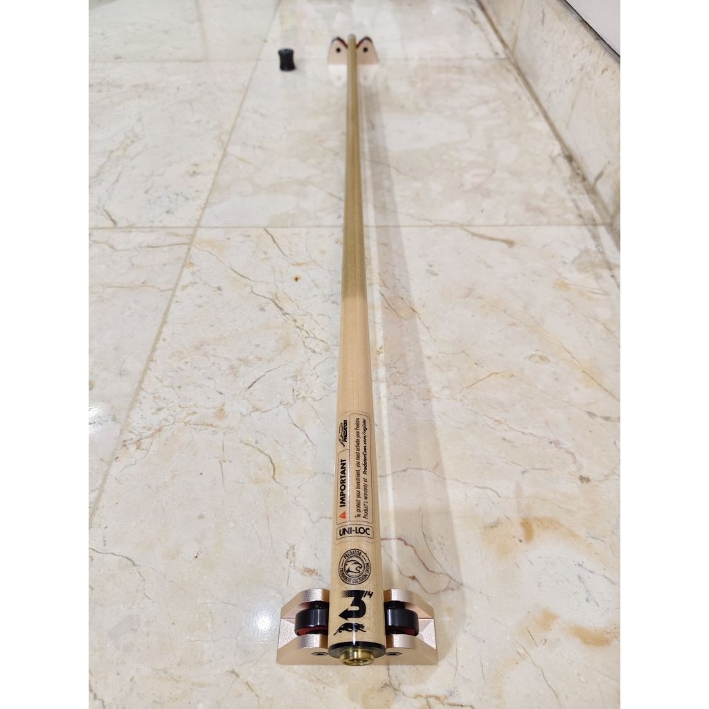 WTS Predator Shaft 314-3 UNILOC, Koleksi Pribadi, Rawatan