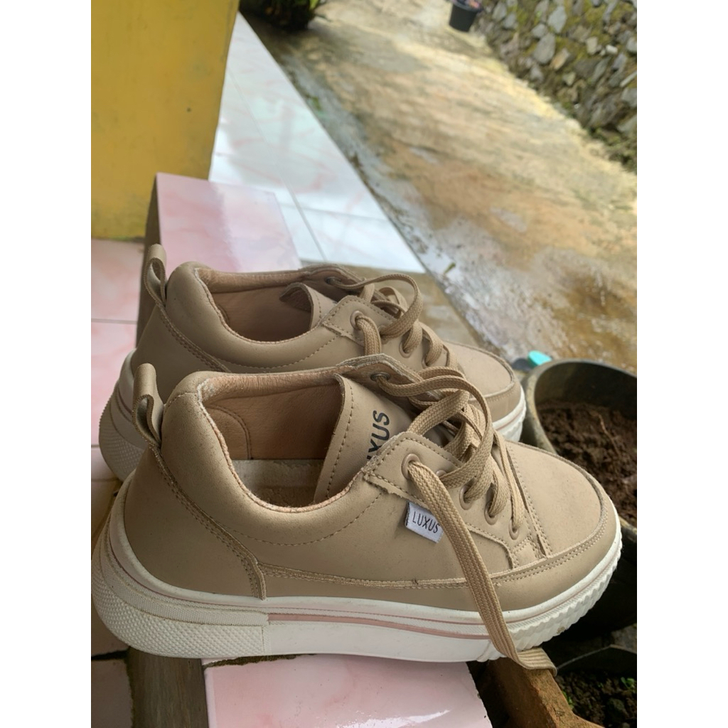 SepatuLuxus