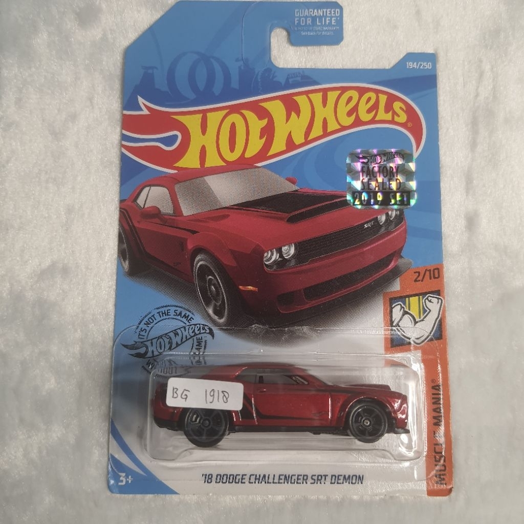 Hot Wheels 18 Dodge Challenger SRT Demon