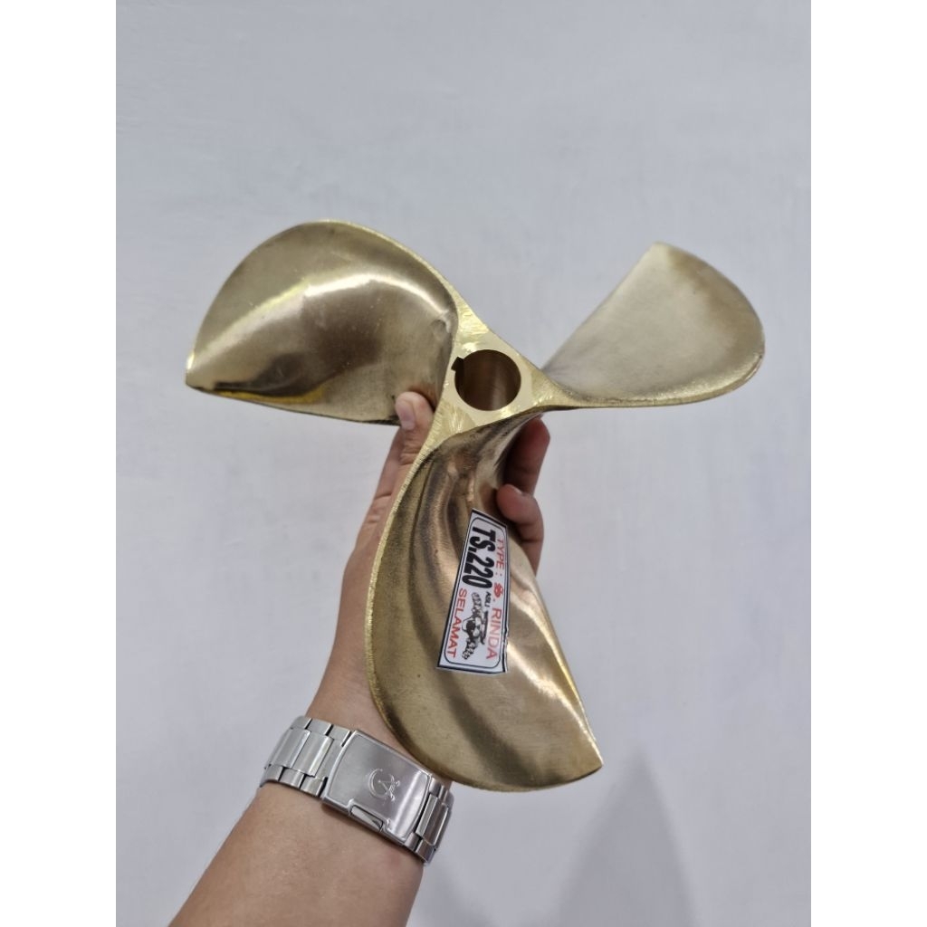 BALING BALING PERAHU TS.220 KUNINGAN