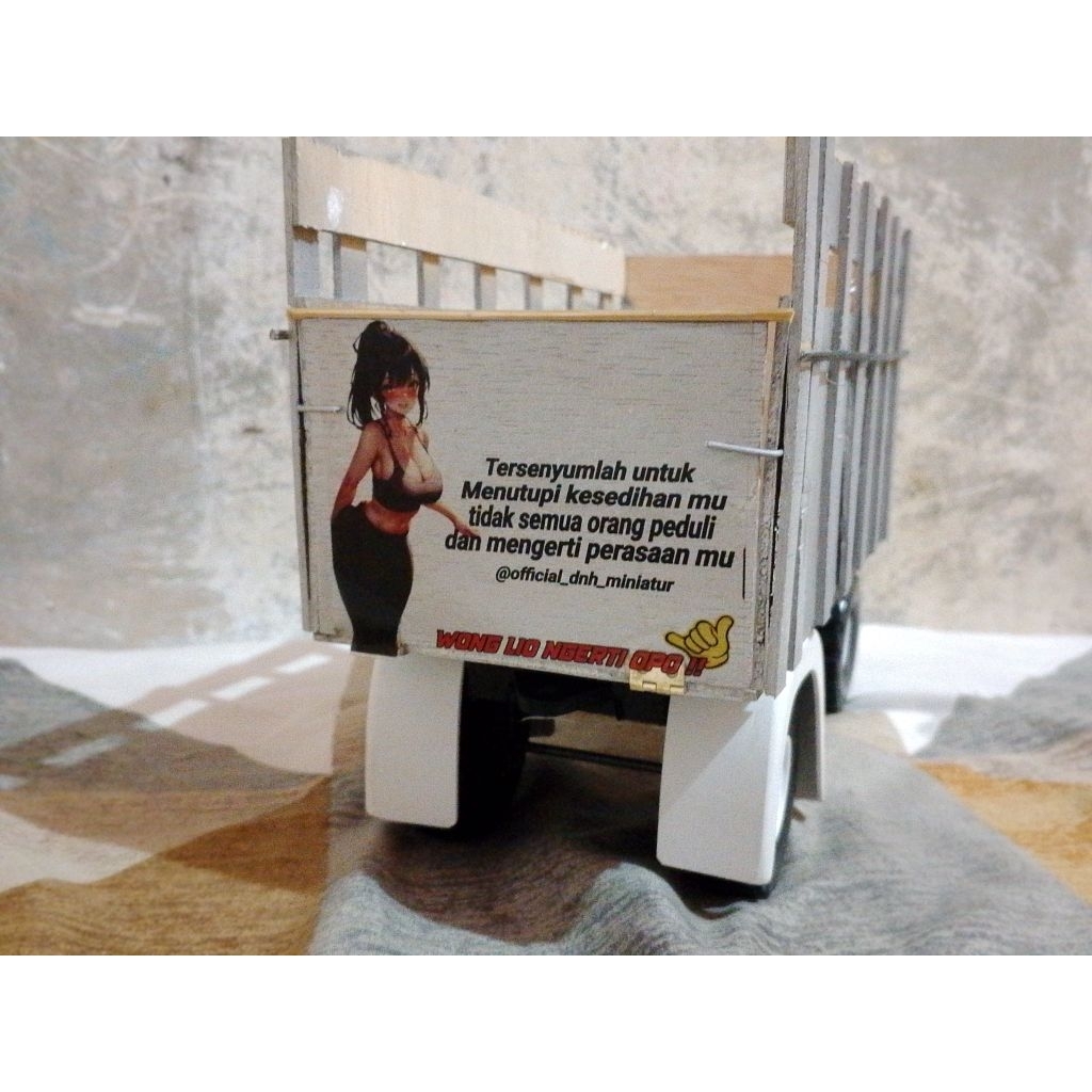 aksesoris miniatur truk plastik, miniatur truk plastik, aksesoris miniatur truk,bak belakang miniatu