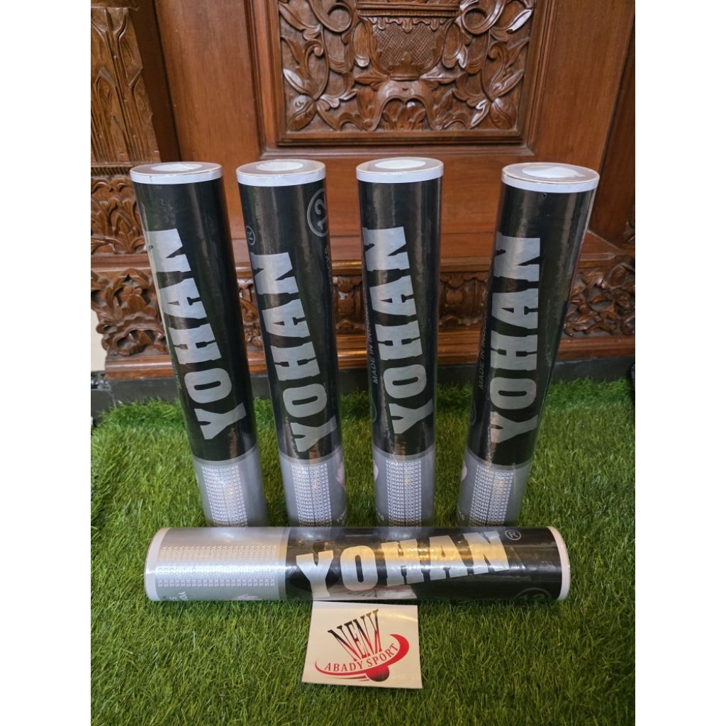 suttlecock yohan hitam