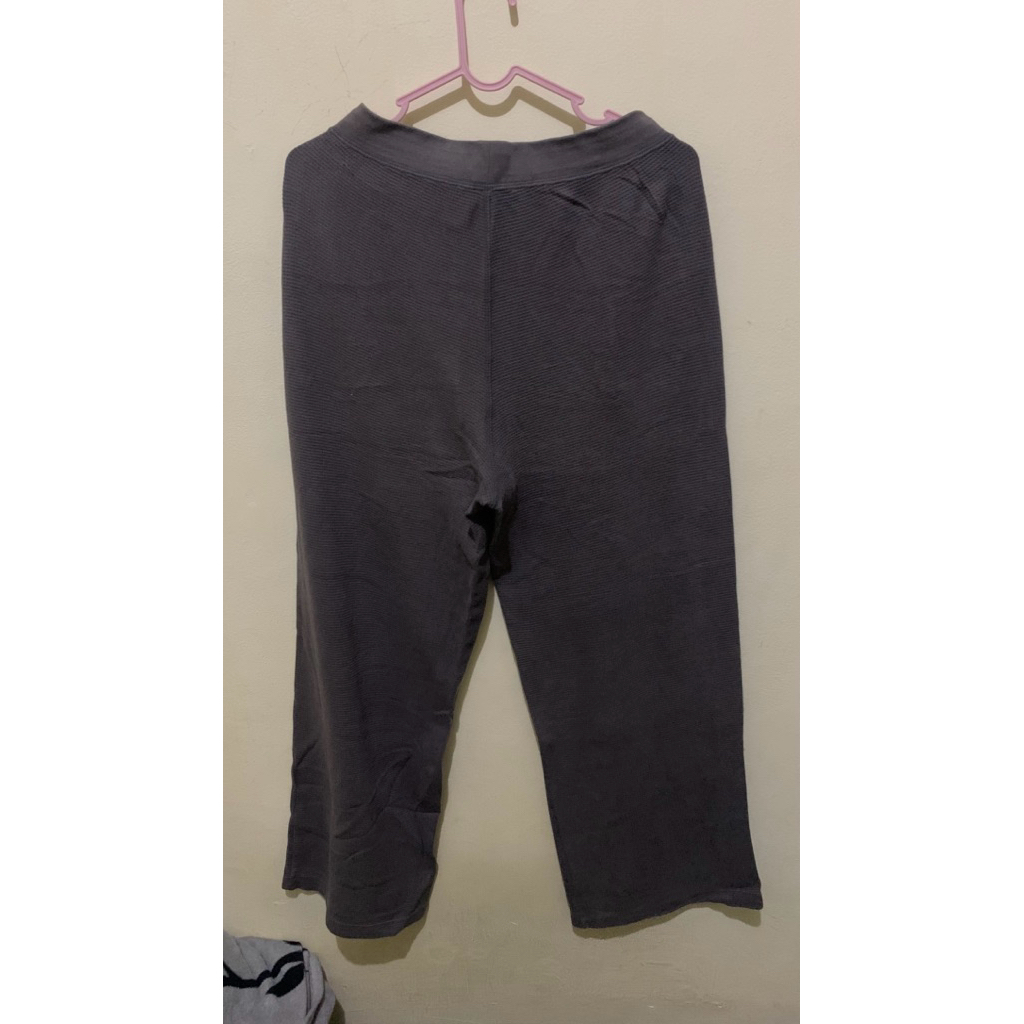 Preloved Kulot Knit Uniqlo