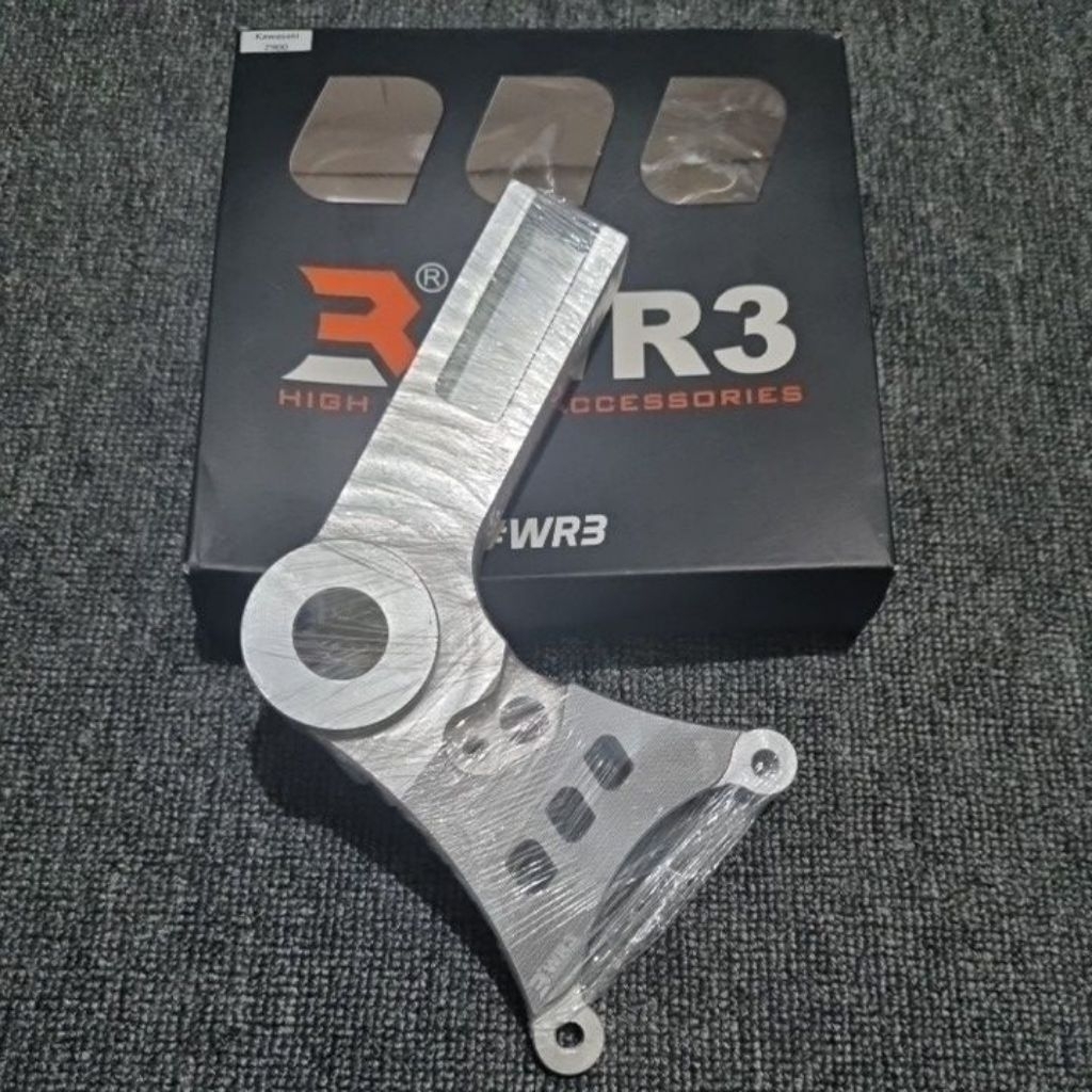 BREKET KALIPER WR3 BELAKANG KAWASAKI Z900