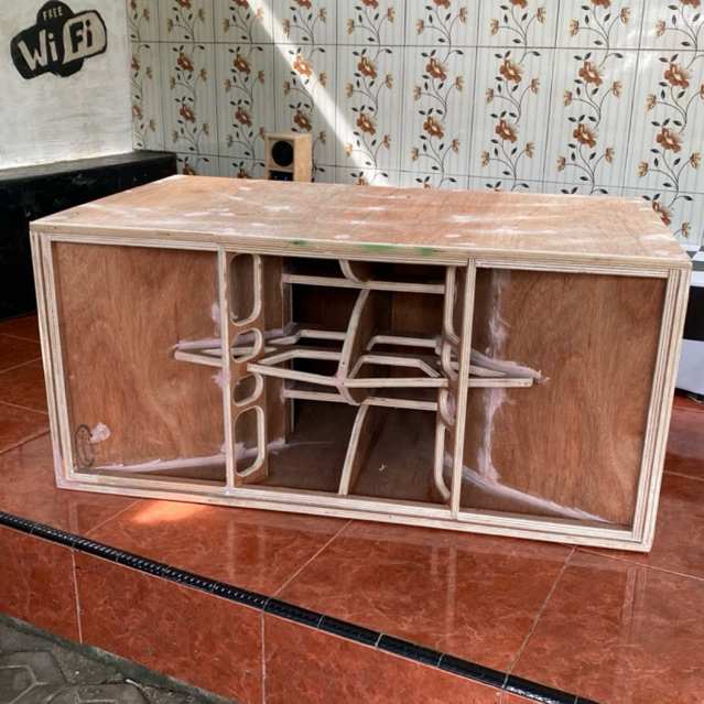 box cla 15 inch dobel mentahan