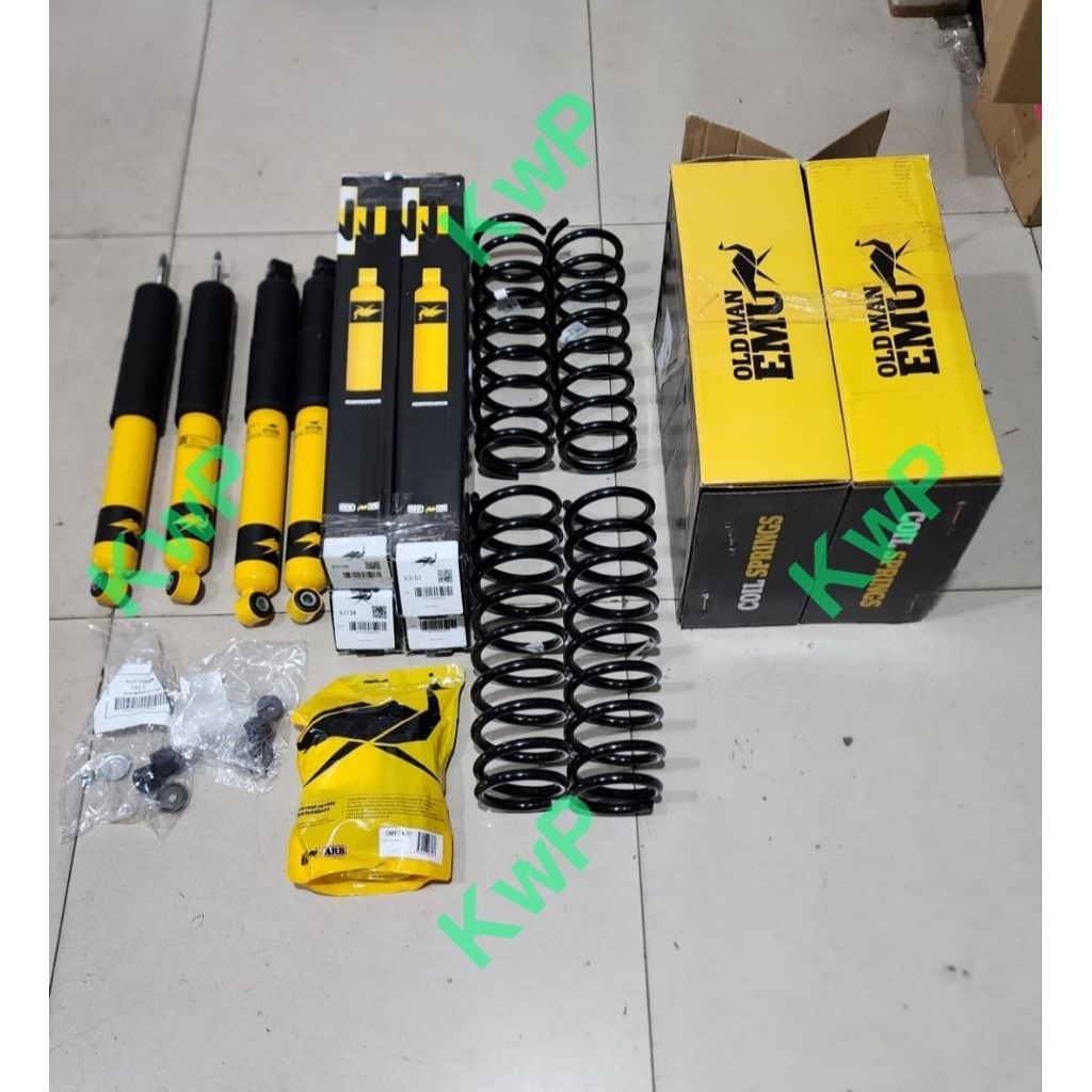 LIFTKIT 4CM OLD MAN EMU/OME SUZUKI JIMNY JB74