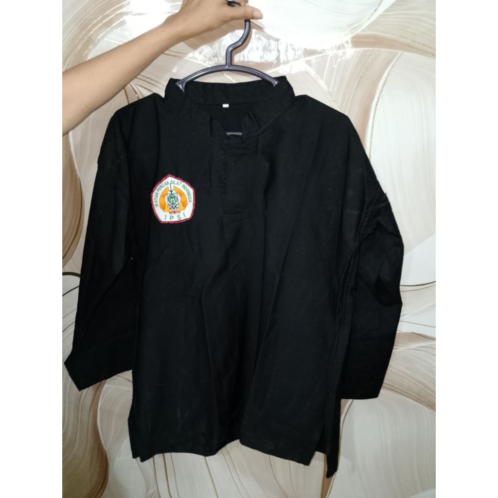 Baju Silat (Cek Deskripsi)