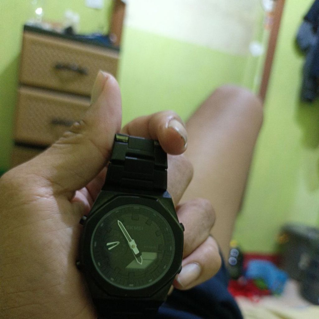 Jam tangan Skmei second