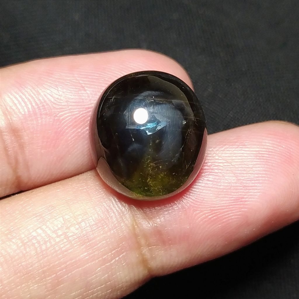 Natural black sapphire // safir hitam afrika // safir hitam pekat // ready bacan emerald blue sapphi