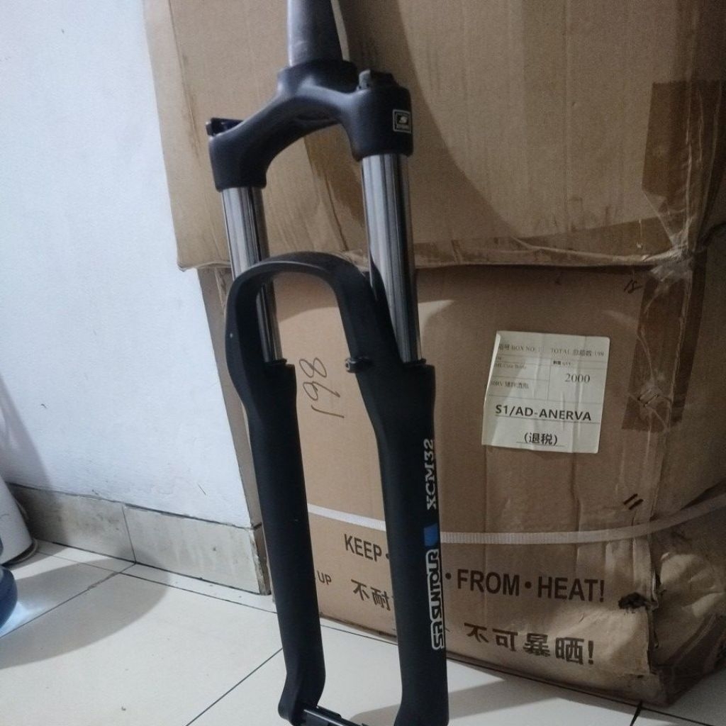 fork SR suntour XCM32 29er BOOst TA 15X110