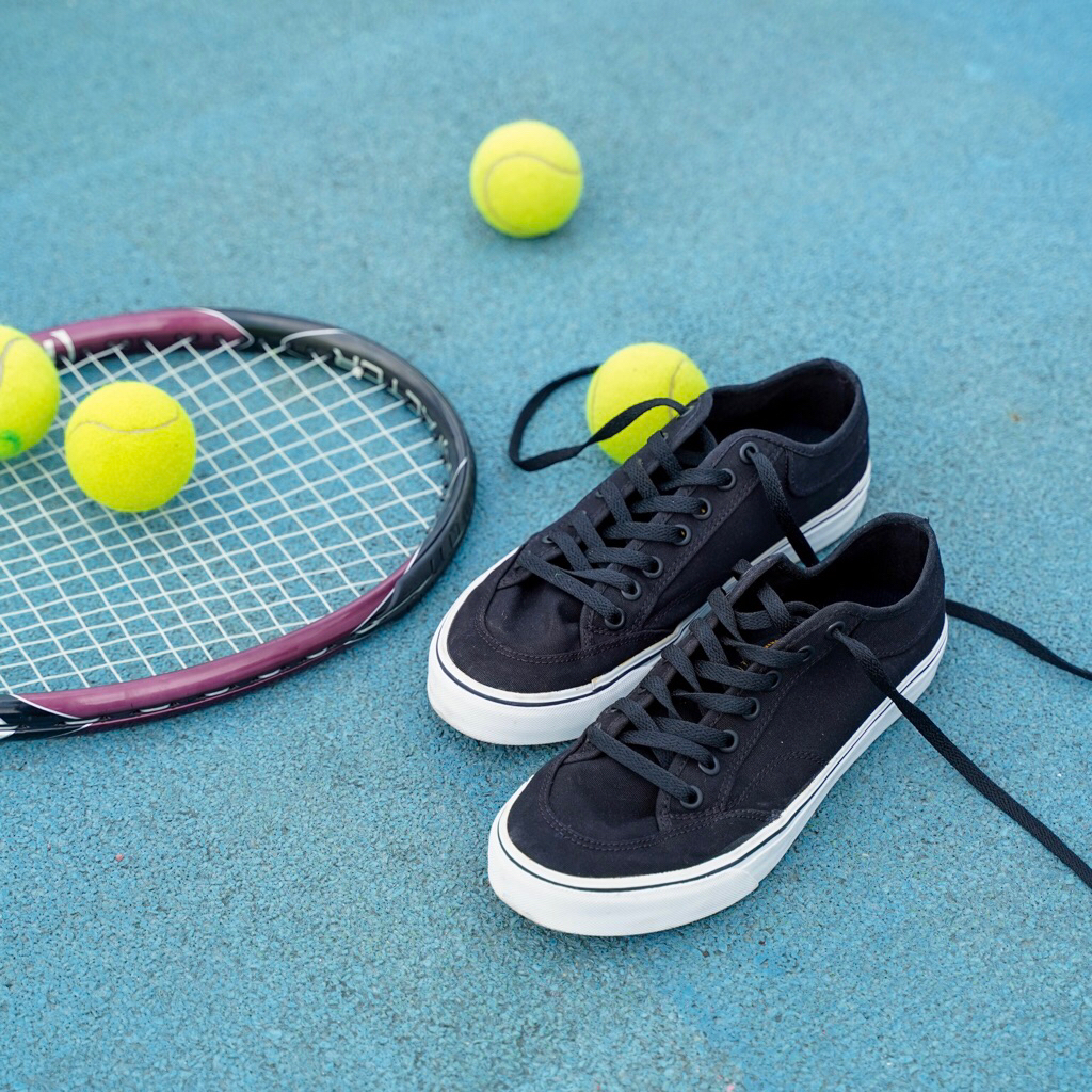 Lucky Star - Golf Black White | Sepatu Sneakers Casual Pria Wanita Original 100%