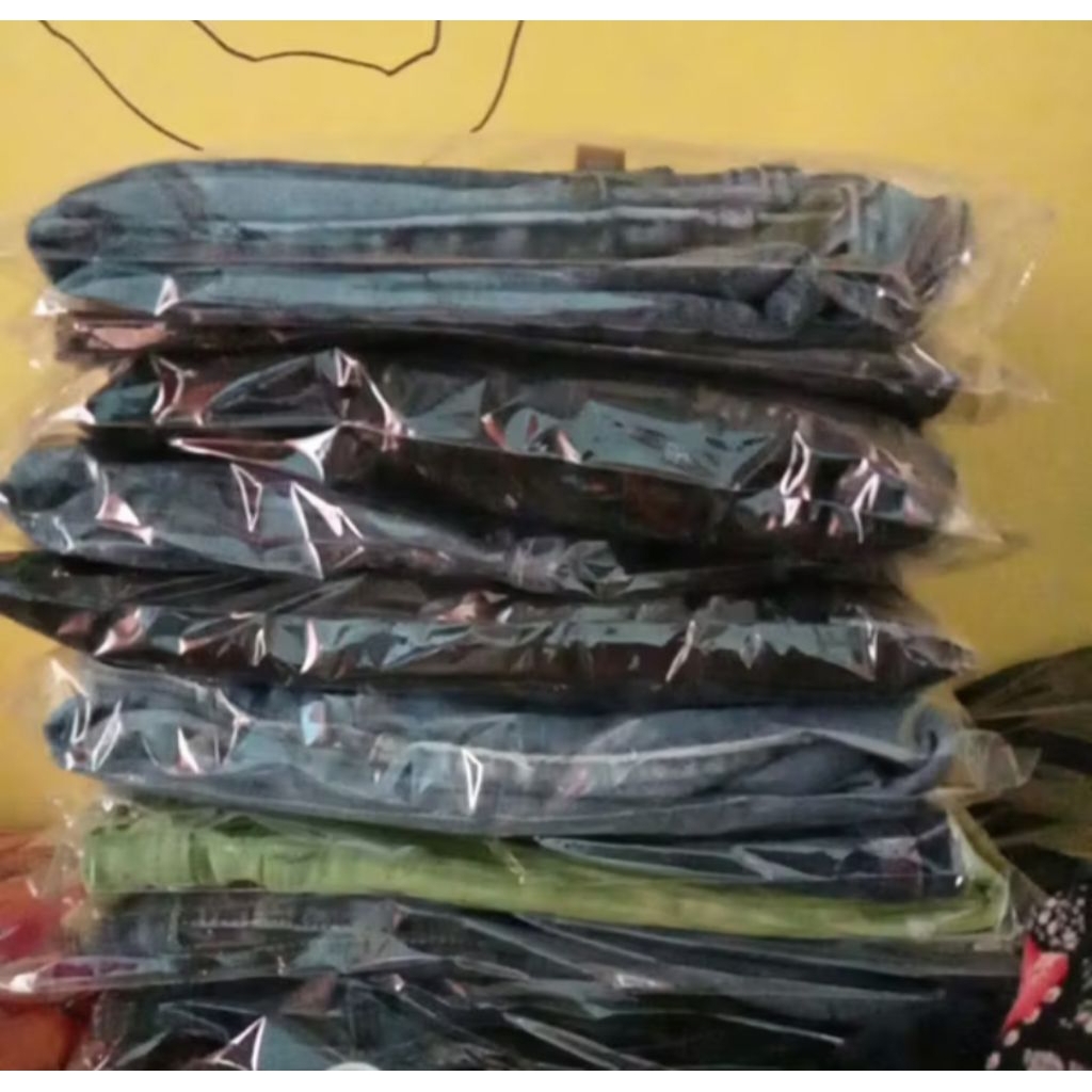 Hibahkan Baju Masih Bagus, Gratis Ongkir Bayar packing saja
