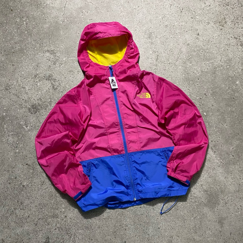 Light weight Jacket TNF Second Original (for Women)