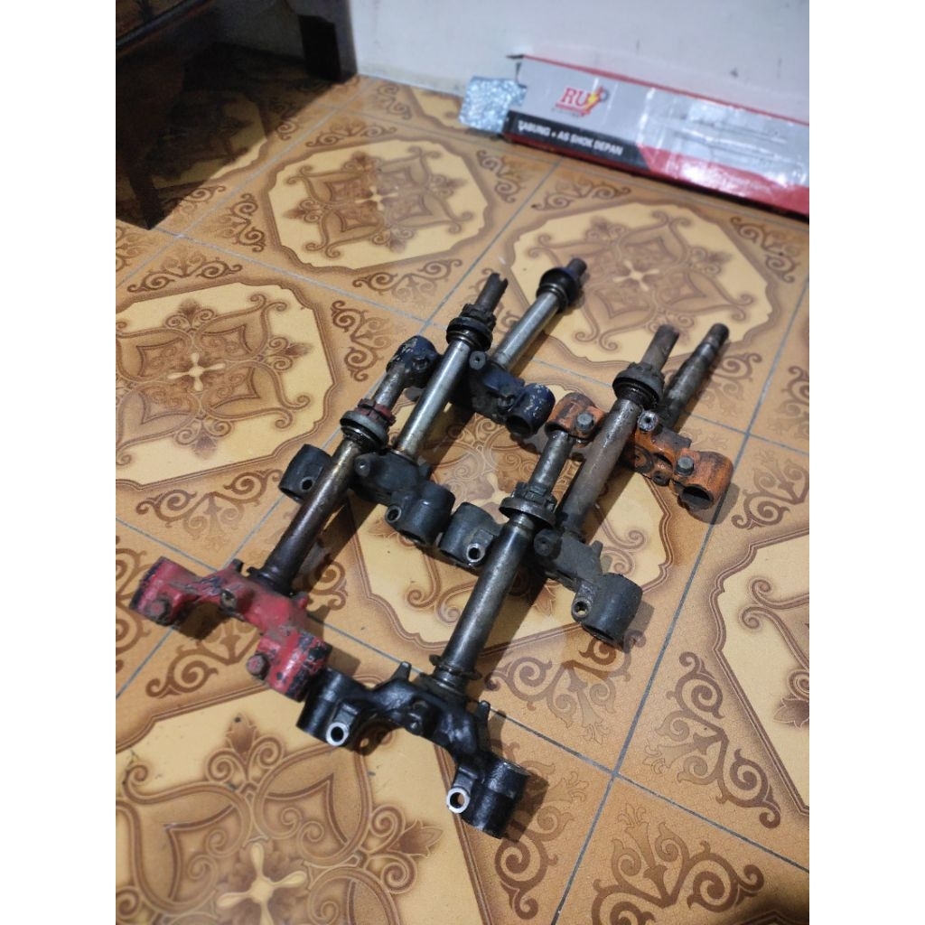 T Segitiga shock depan Fiz r / Fiz kotak