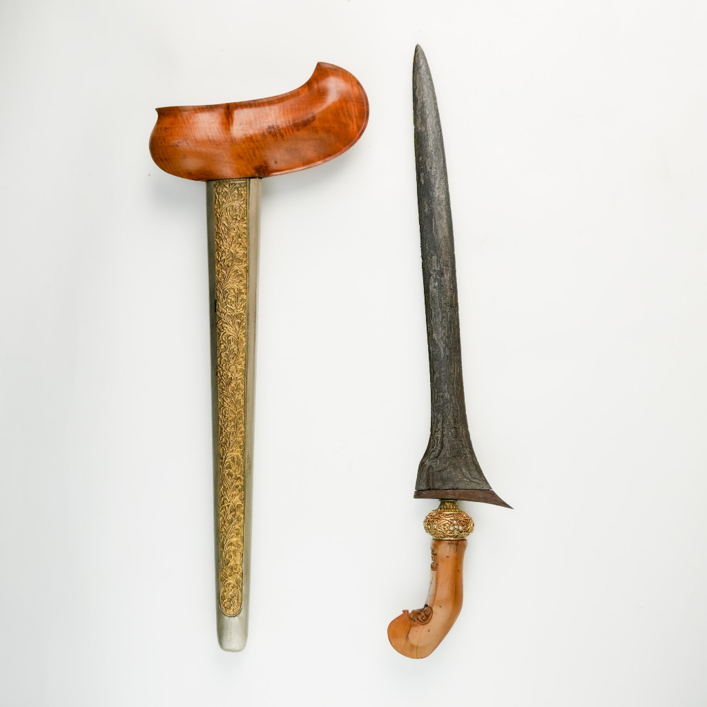 KRS tilam up[ih pamor putri kinurung madiun sepuh