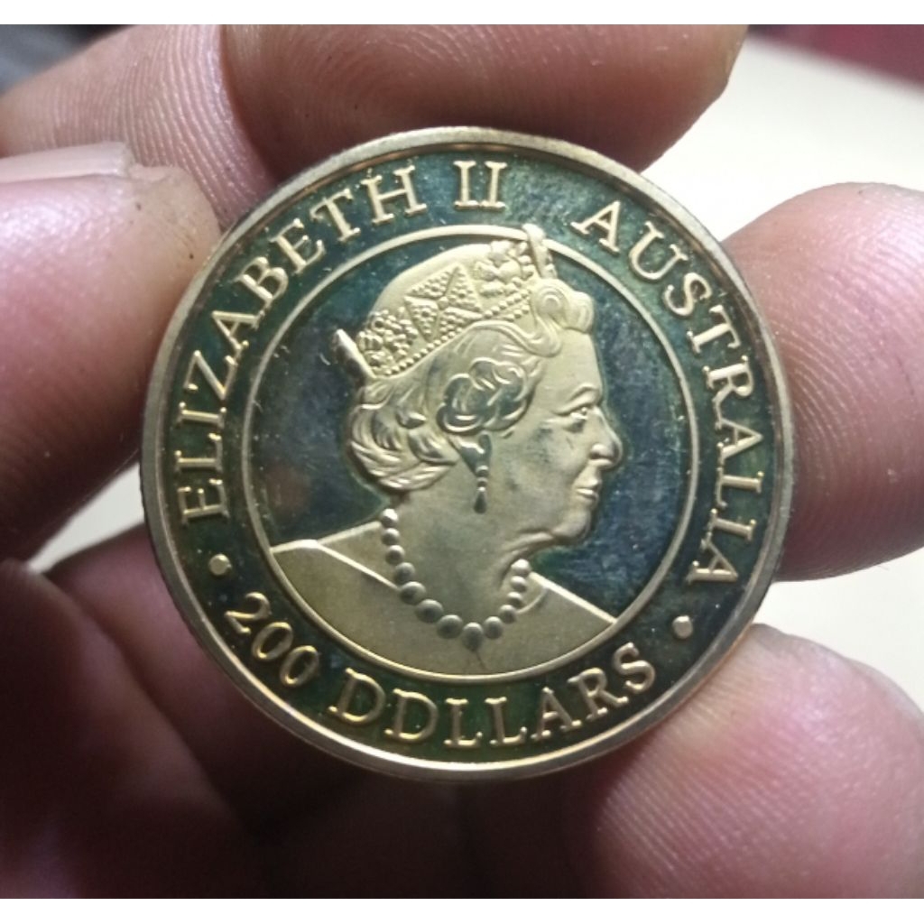 Koin Souvenir Australia 200 Dollar Kangqroo Warna Emas