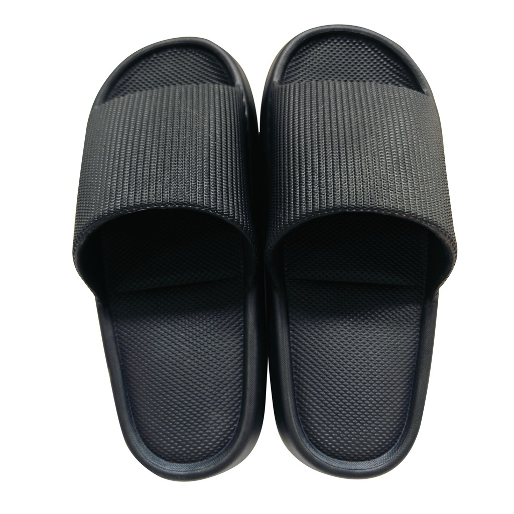 Sandal Pria MINISO Men's Bath Slippers Black Classic Series Sandal Hitam Sandal Empul Sandal Rumah