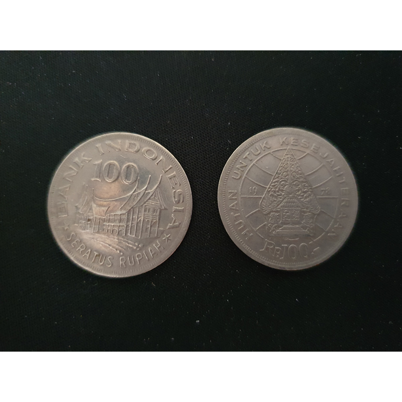 Uang koin 100 tahun 1978 rumah gadang - wayang