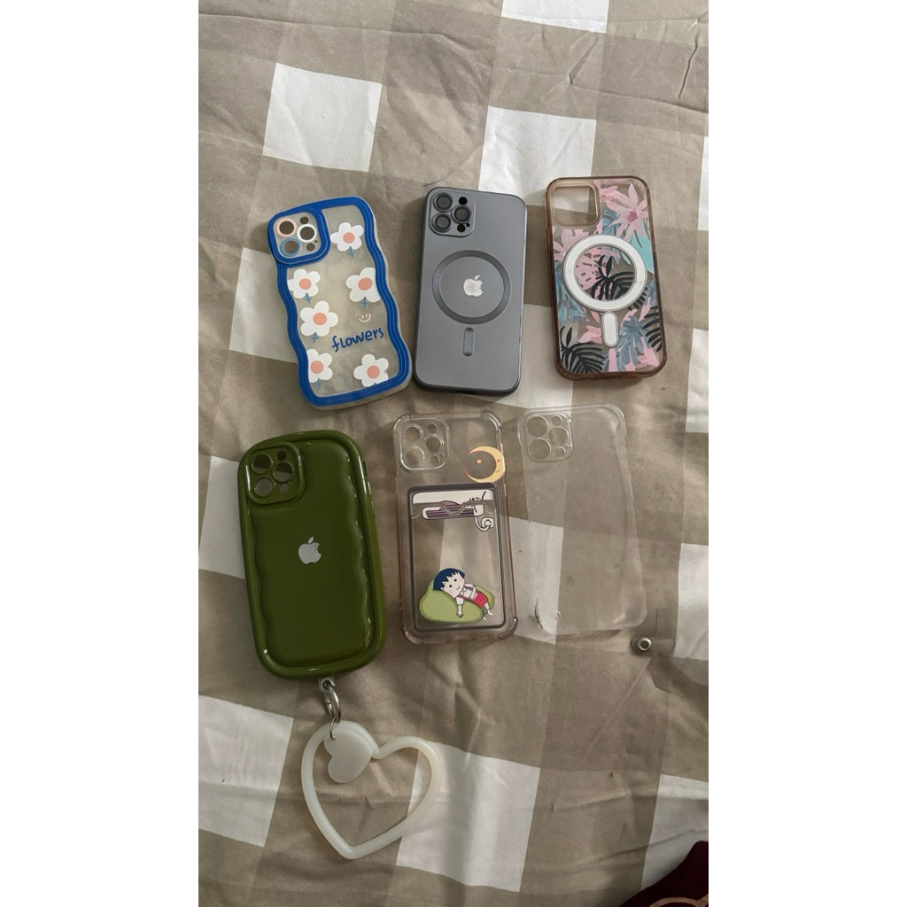 PRELOVED CAS IPHONE 12PRO