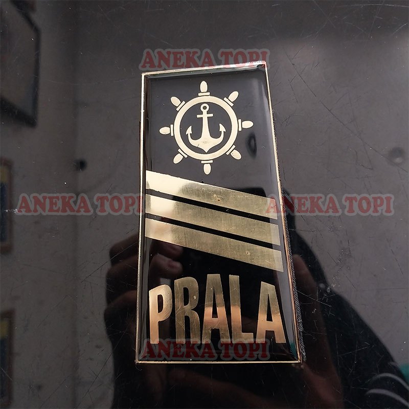 Evolet Pelayaran Prala Jangkar Warna Hitam Evolet Tanda Pundak Atribut Pelayaran - Aneka Topi