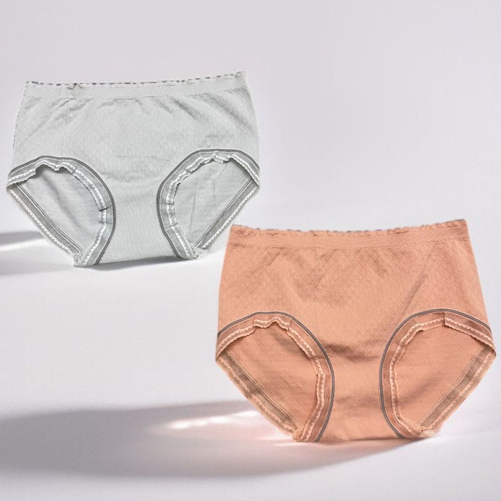 Celana Dalam / CD Wanita FELANCY 030131 - Model Midi - Nyaman & Lentur - Bahan Nilon Spandex (Ukuran