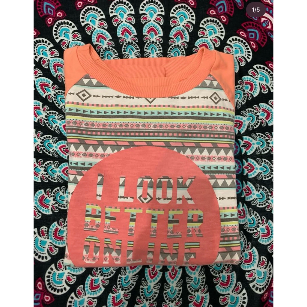 Preloved Sweater Nevada