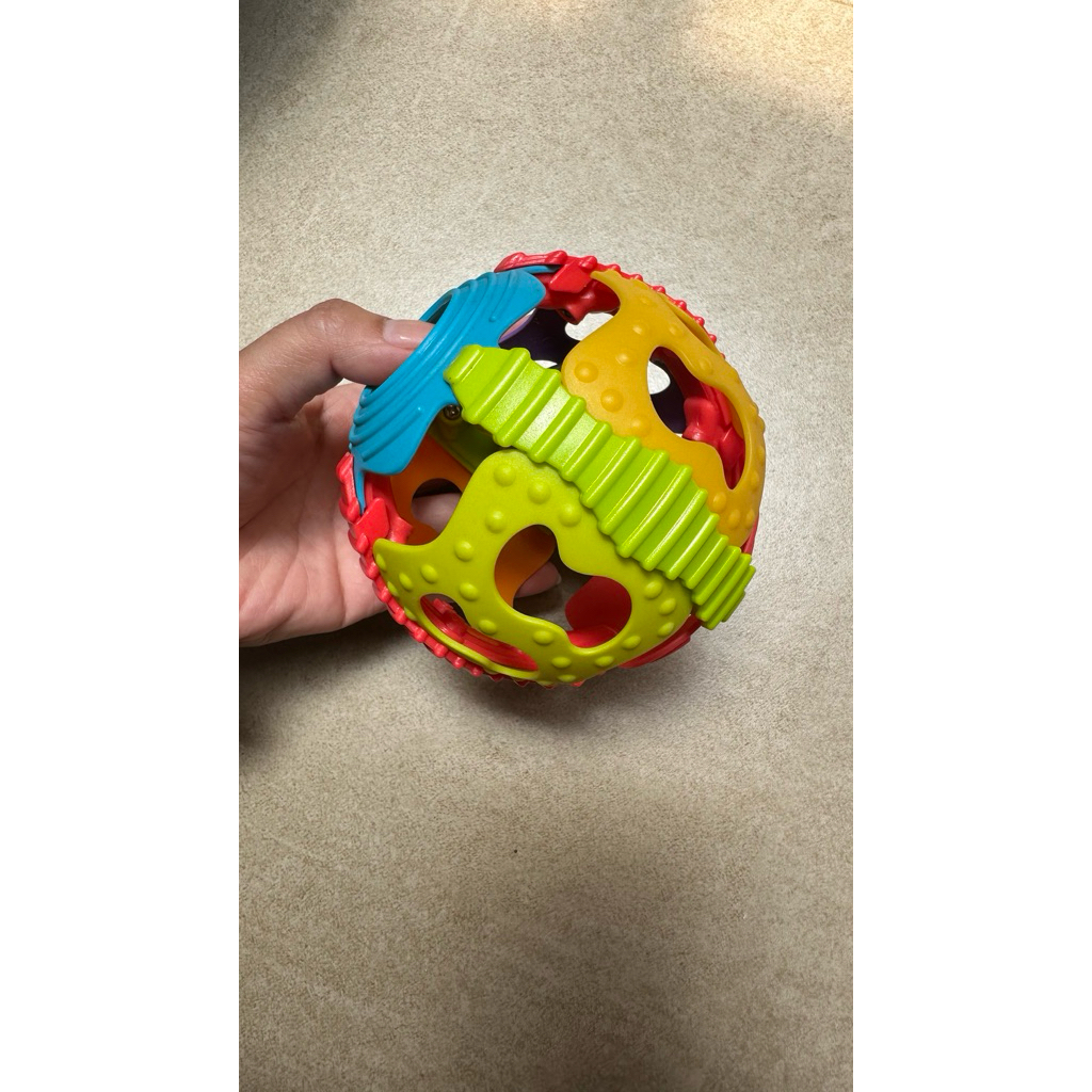 Preloved Playgro Bola Rattle