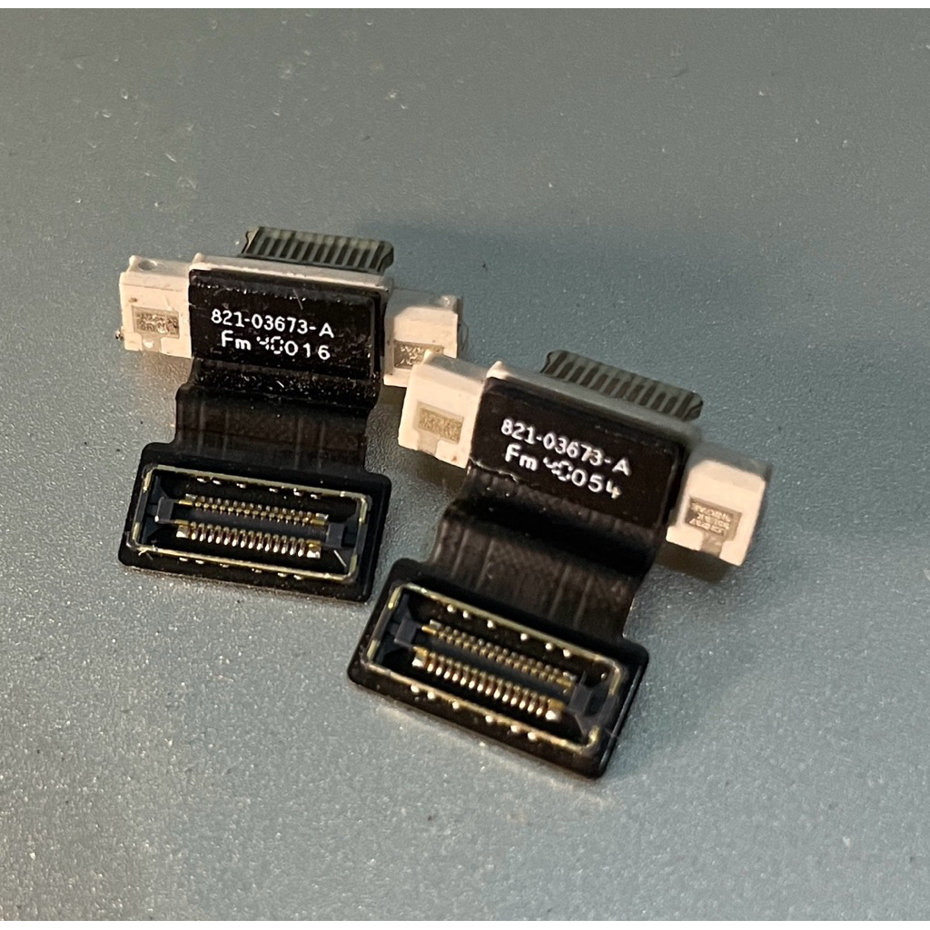 thunder bolt macbook air m2 type C macbook air