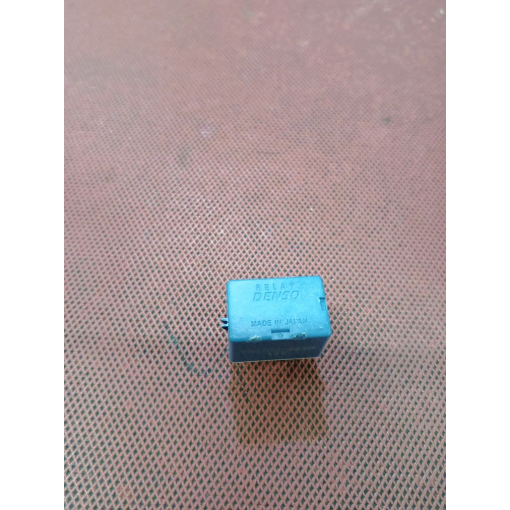 relay 4 kaki Original Denso