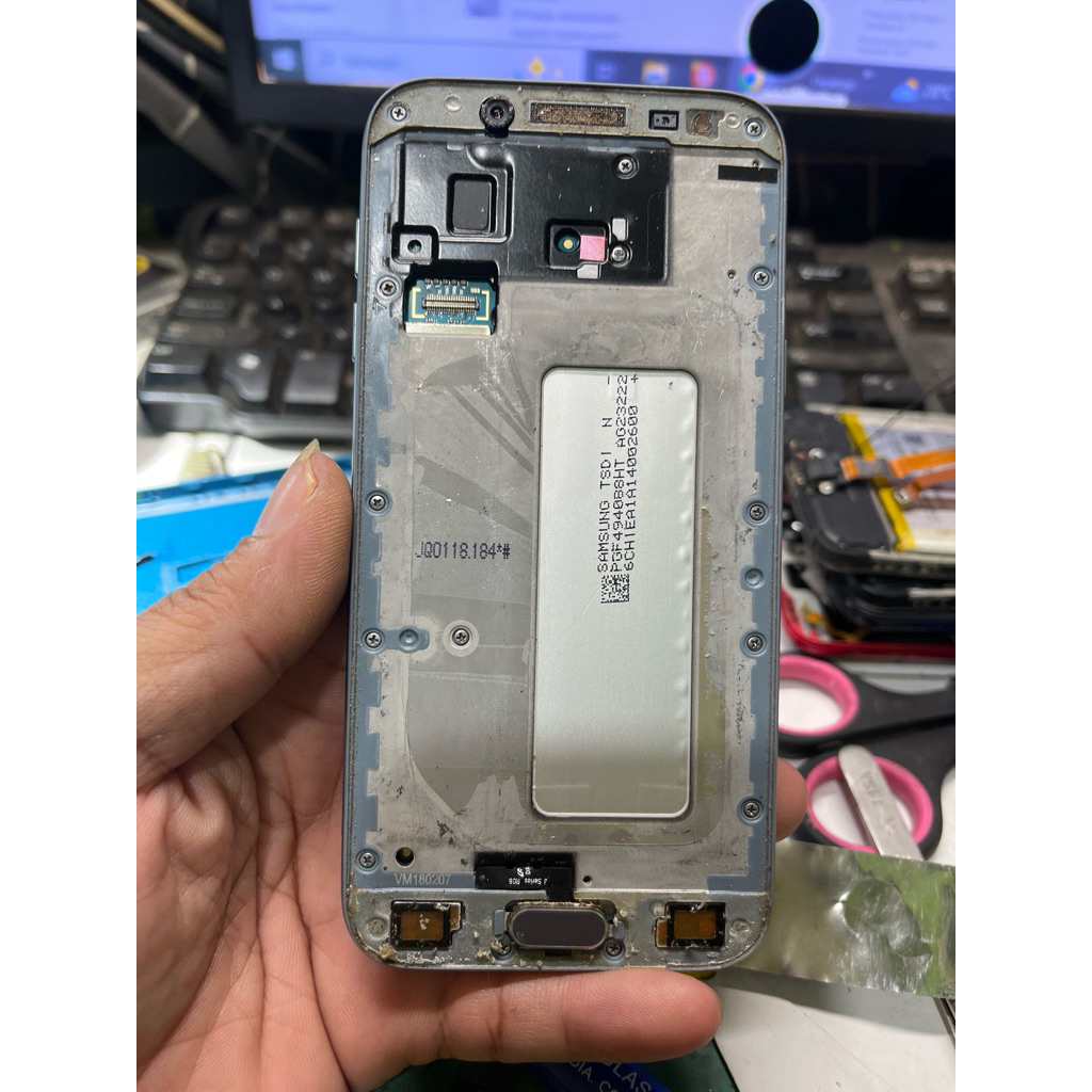 Samsung j5 pro minus LCD