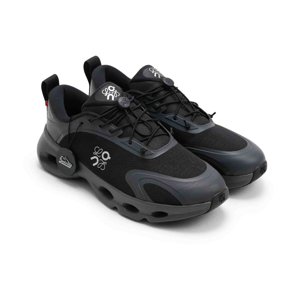 LOEWE x ON Cloudsolo Black